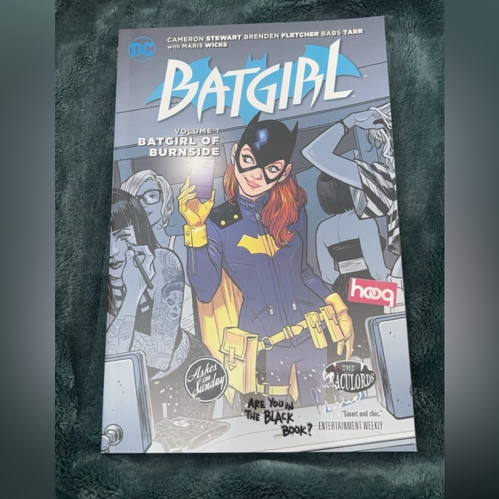 Batgirl #1 (DC Comics August 2015)